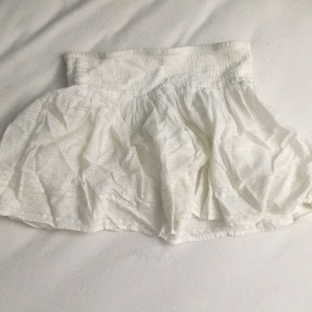 American Eagle White Mini Skirt Medium USED